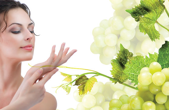 Strugurii, aliatii naturali ai frumusetii